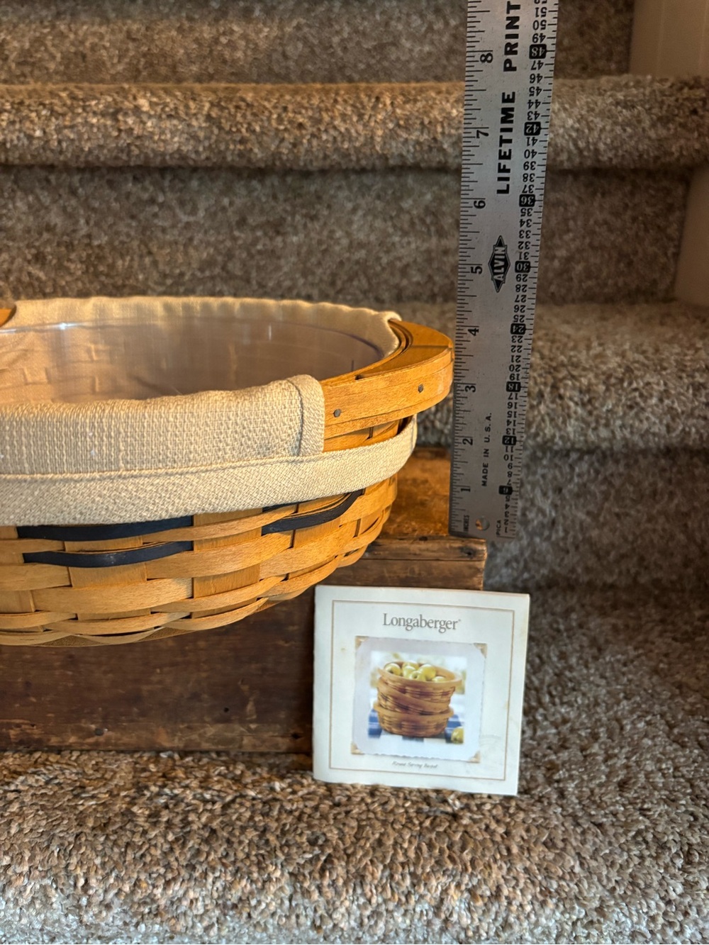 Longaberger Natural Woven Basket with Cream Liner - Picture 4 of 7